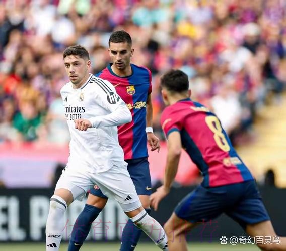 本赛季西甲四次头球破门!卡塞米罗数据平巴萨全队 本赛季西甲四次头球破门!卡塞米罗数据平巴萨全队